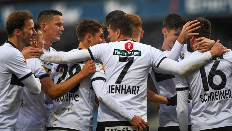 Deloitte Ranking umsatzstaerkste Klubs Diashow