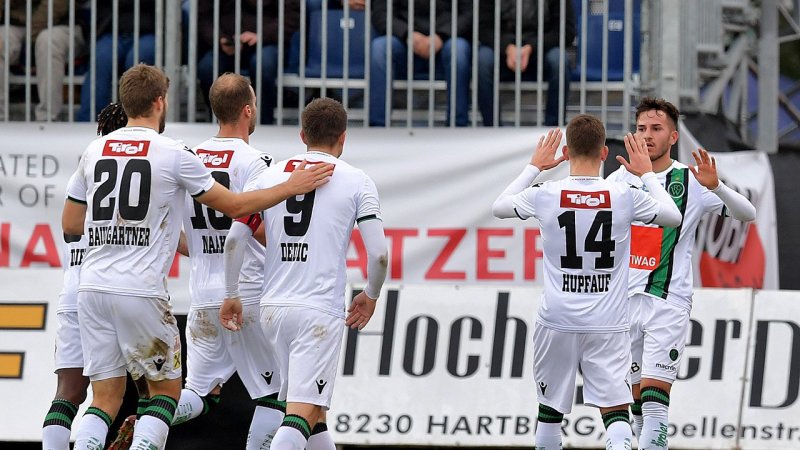 Bilder der 17. Bundesliga-Runde 2018/19