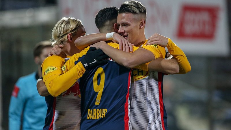 Bilder der 17. Bundesliga-Runde 2018/19