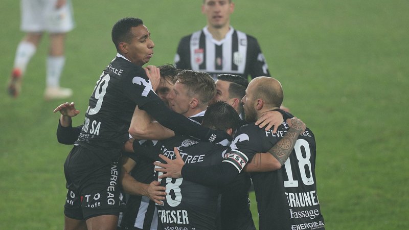 Bilder der 15. Bundesliga-Runde 2018/19