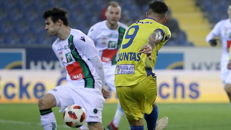 Bilder der 15. Bundesliga-Runde 2018/19