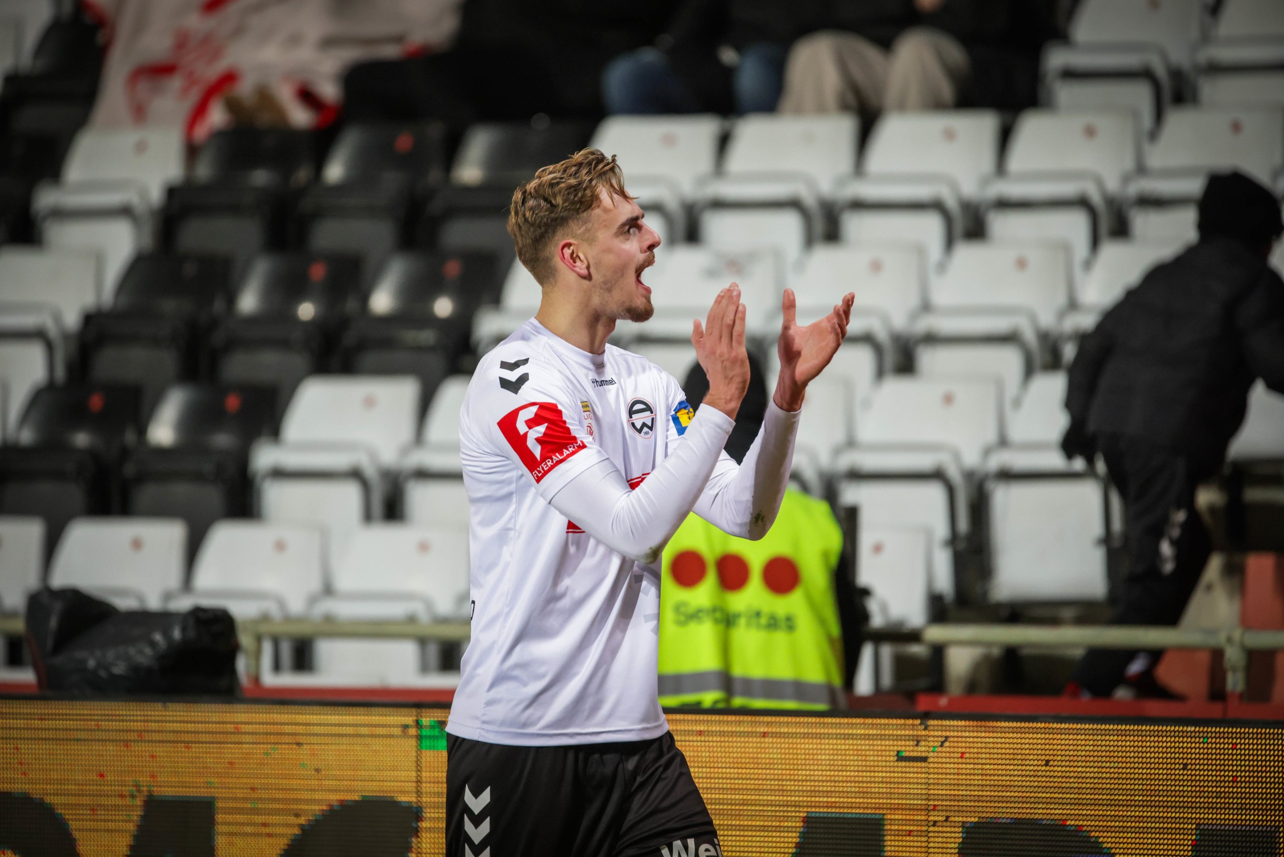 Schwarz-Weiß Bregenz verpflichtet ehemaligen U21-Teamspieler