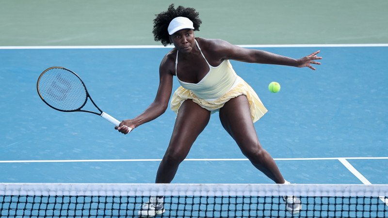 Venus Williams gewinnt bei Comeback nach langer Pause