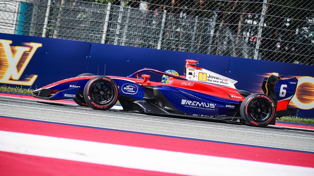 Bravo! Charlie Wurz jubelt über ersten Formel-3-Podestplatz