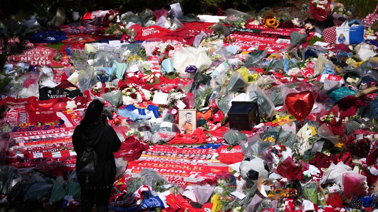 FC Liverpool plant permanente Gedenkstätte für Diogo Jota