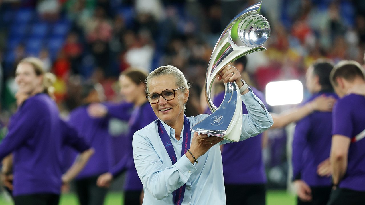 Historisches Triple für England-Teamchefin Wiegman