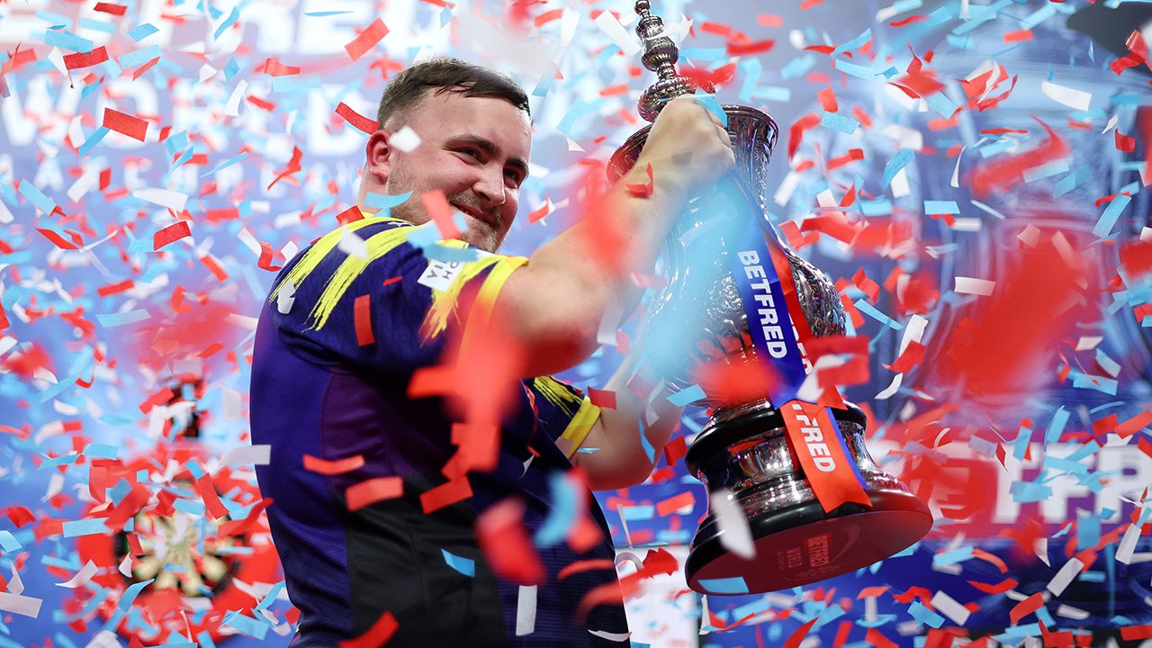 Im Generations-Clash: Luke Littler gewinnt World Matchplay