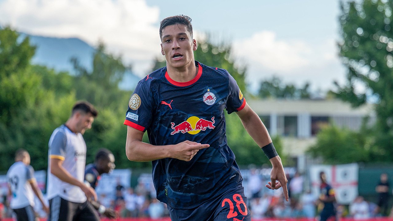 Schnappt sich Adi Hütter einen Salzburg-Angreifer?