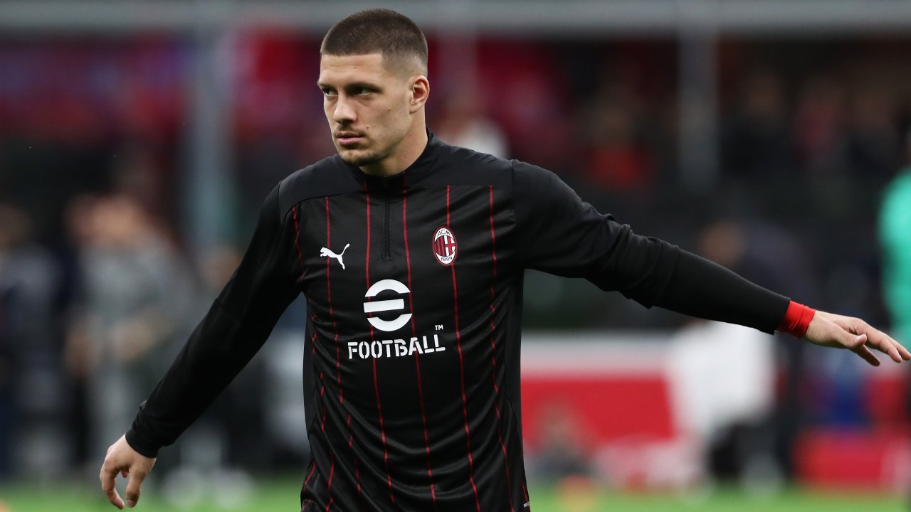Milan: Jovic-Abgang perfekt