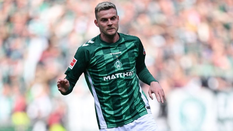 Stürmer verlässt Werder wohl in Richtung England