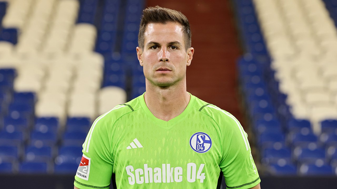 In neuer Funktion: Ex-Goalie Langer bleibt Schalke erhalten