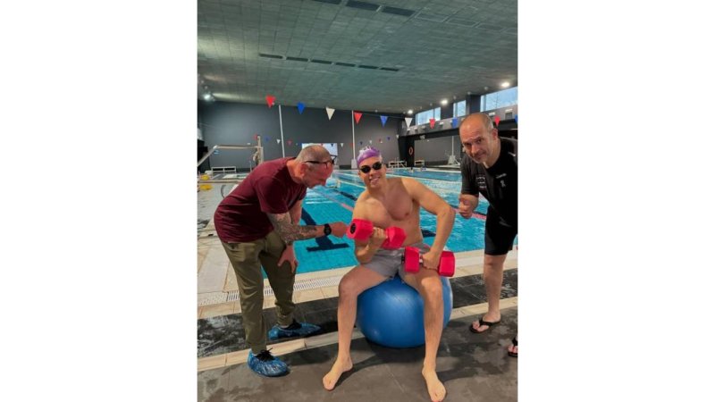 Die Sommerbilder der Ski-Stars