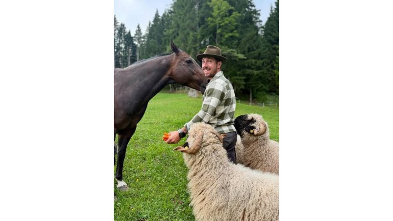 Die Sommerbilder der Ski-Stars