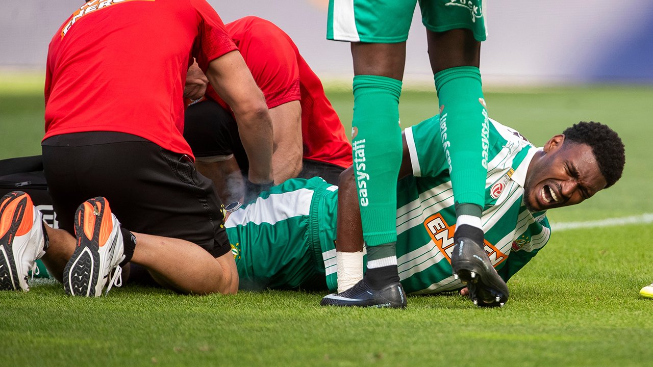 Rapid-Kicker monatelang out - Droht sogar das Saisonende?