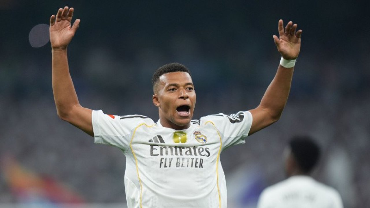 Bild für Real Madrid müht sich gegen Osasuna zu Auftaktsieg