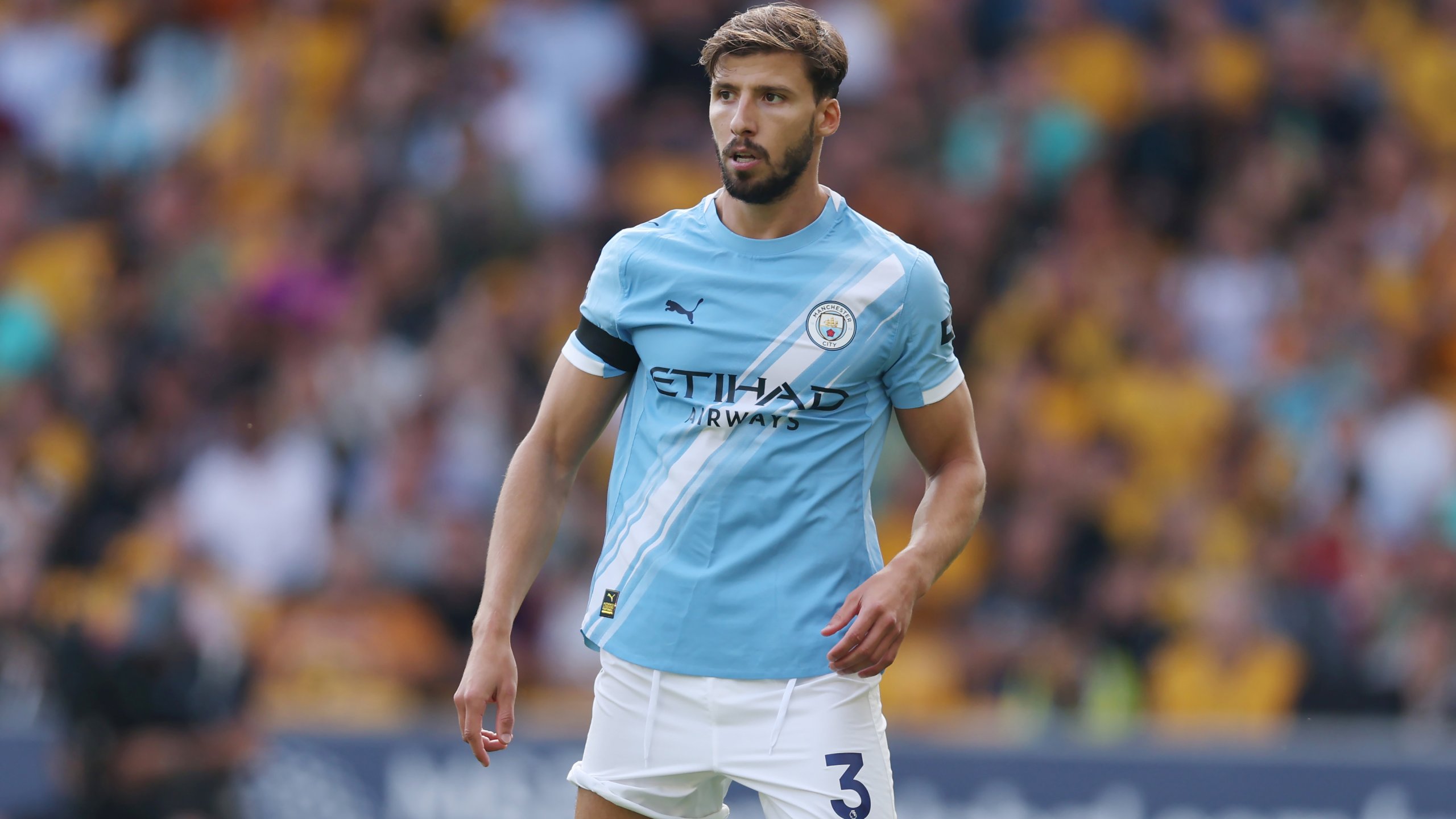 Manchester City verlängert mit Abwehrstütze