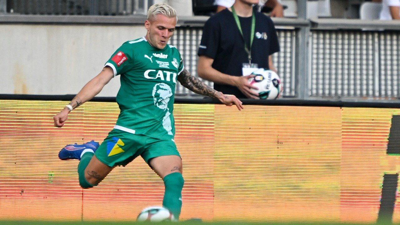 Austria Salzburg: Zwei Bundesliga-Kicker im Visier