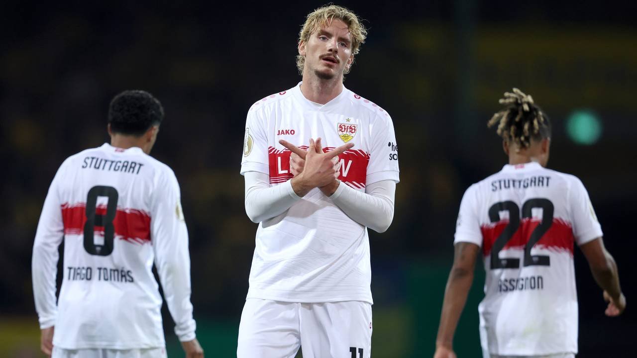 Woltemade freigestellt: Stürmer vor Wechsel nach England