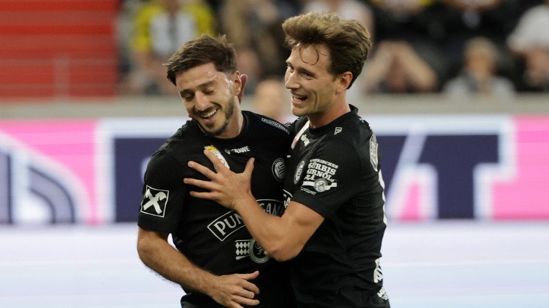 Deutscher Bundesligist gibt Angebot für Sturm-Angreifer ab