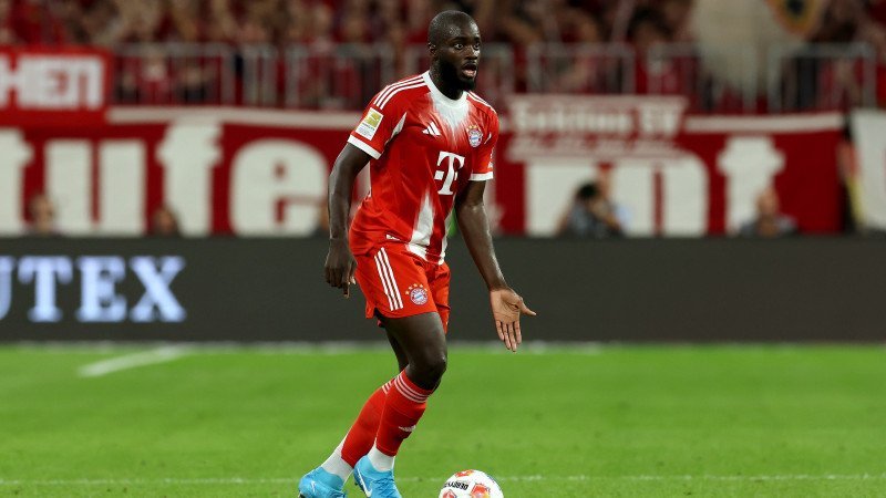 Hat sich Dayot Upamecano verpokert?