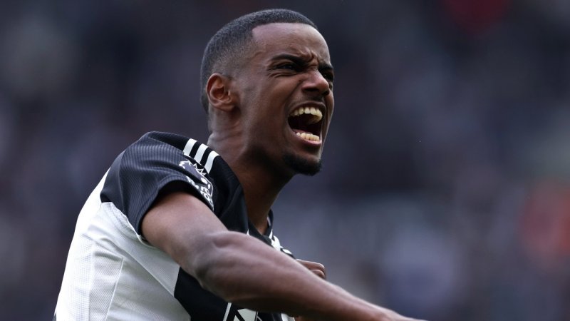 Offiziell: Isak wird zum teuersten PL-Transfer aller Zeiten