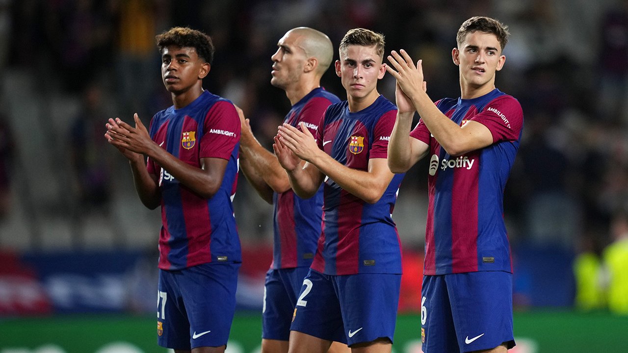 Barca löst Vertrag mit Mittelfeld-Mann auf