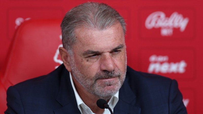 Postecoglou gibt Titel-Versprechen bei Nottingham ab!