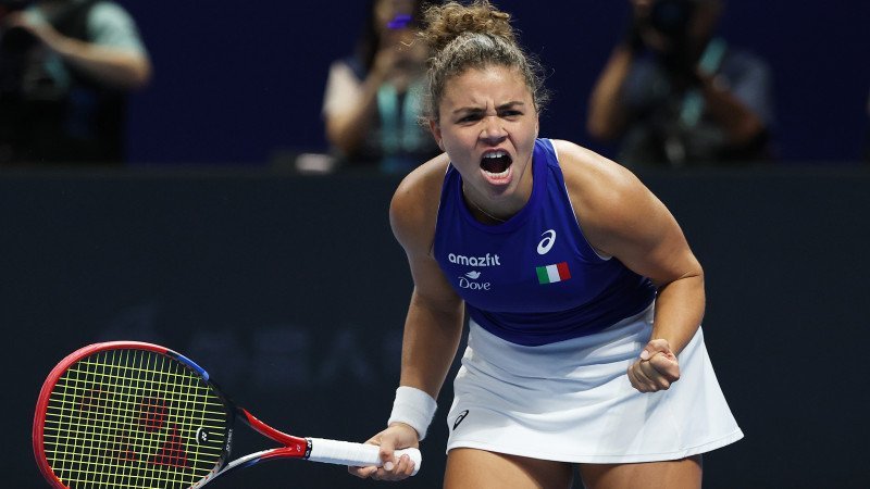 BJK-Cup: Titelverteidiger Italien im Semifinale