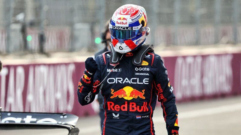 Traumrunde! Verstappen bewahrt kühlen Kopf bei Baku-Chaos