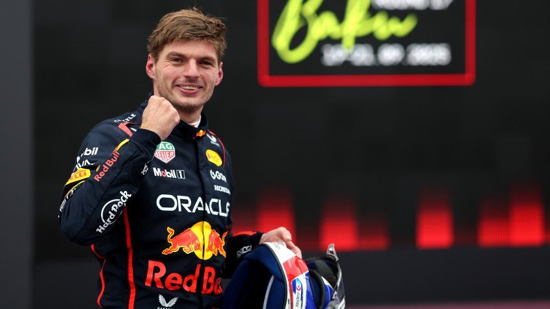 Piastri-Crash! Verstappen fährt in Baku zu nächstem Sieg