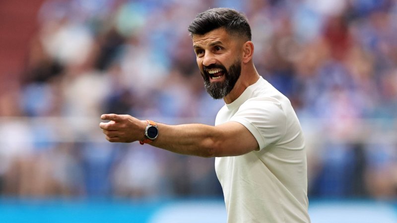 Muslic-Klub Schalke 04 setzt Kaderplaner vor die Tür