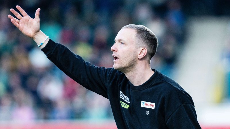 Senft kritisiert VAR: "Wollte sich wichtigmachen"