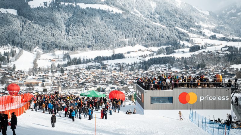 VIP-Wochenende zu den Hahnenkamm-Rennen ersteigern