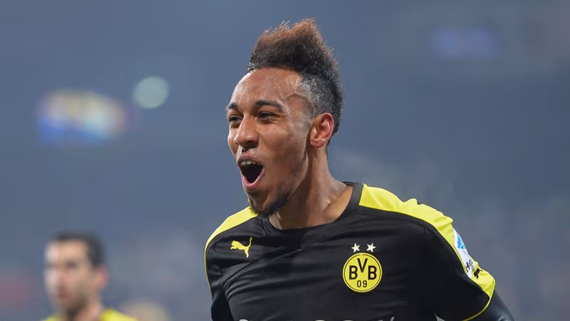 Die ausgefallensten Frisuren der Fußball-Geschichte