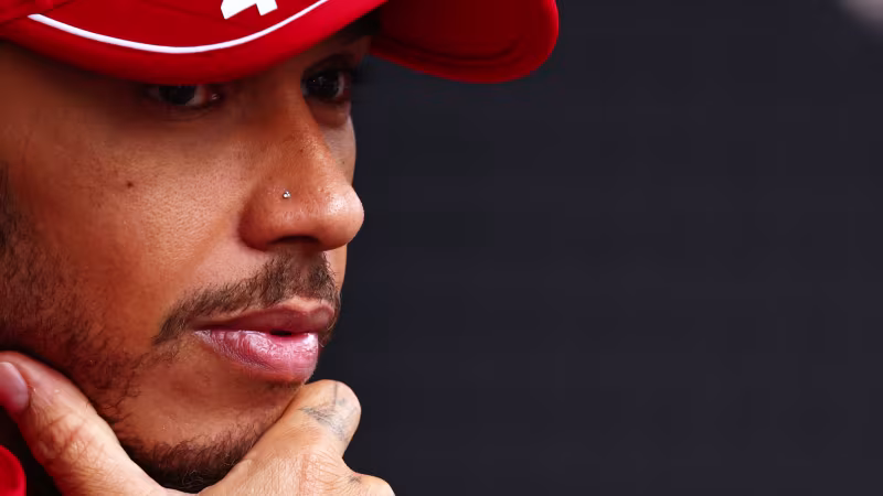Hamilton über Horner-Gerüchte: "Lenken uns als Team etwas ab"