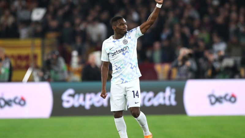 Bonny-Goldtor beschert Inter vorläufige Tabellenführung