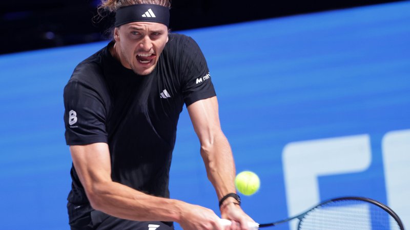 Zverev müht sich in Wien ins Achtelfinale ein