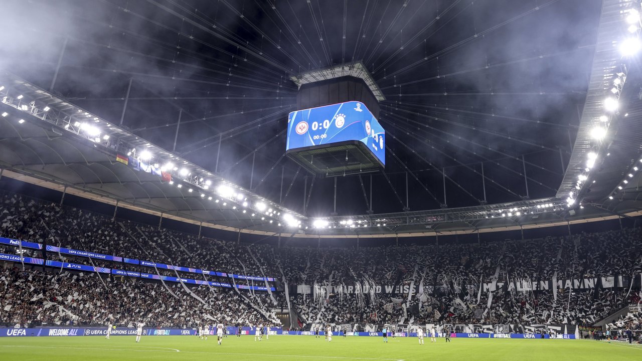 Eintracht Frankfurt vs Liverpool: How to Watch on TV