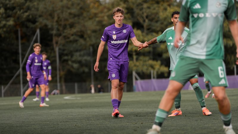 Violettes Remis zum Youth-League-Start