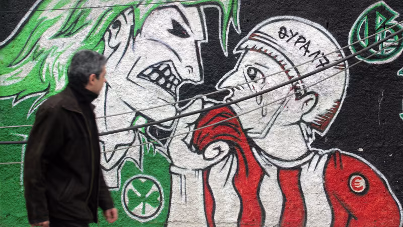 Griechenland: Derby der ewigen Feinde zwischen Olympiakos Piräus & Panathinaikos Athen