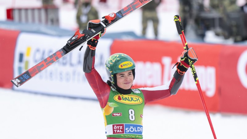 Julia Scheib triumphiert! Sieg im RTL von Sölden