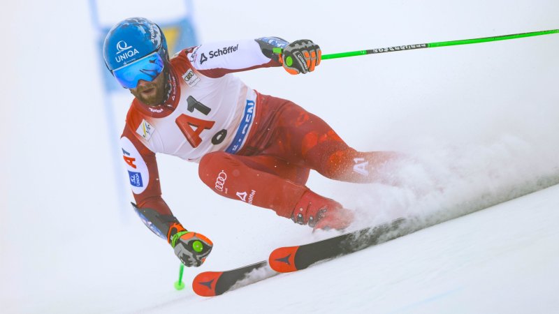 Marco Schwarz rast zum Saisonstart aufs Weltcup-Podest