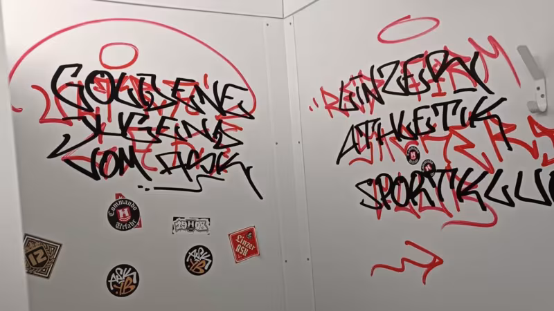 ÖFB-Cup: LASK-Fans beschädigen Sanitäranlagen in Wiener Neustadt