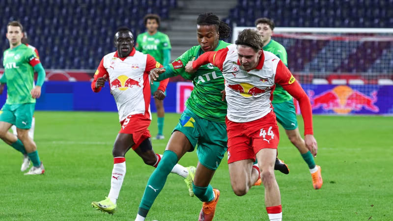 Salzburg müht sich nach Verlängerung ins Cup-Viertelfinale