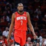 Rockets siegen trotz kurioser Durant-Verletzung