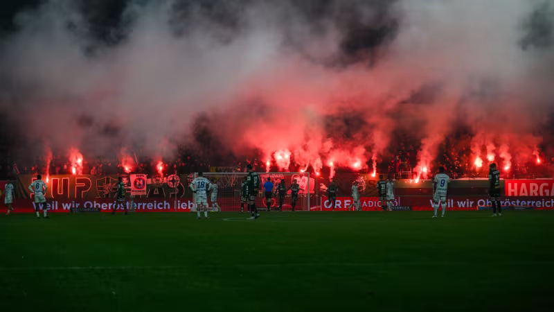 Schimpftirade von den Rängen: SV Ried geschockt