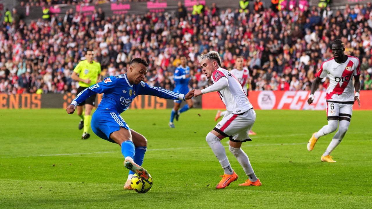 Bild für Nullnummer! Real lässt gegen Außenseiter Punkte liegen