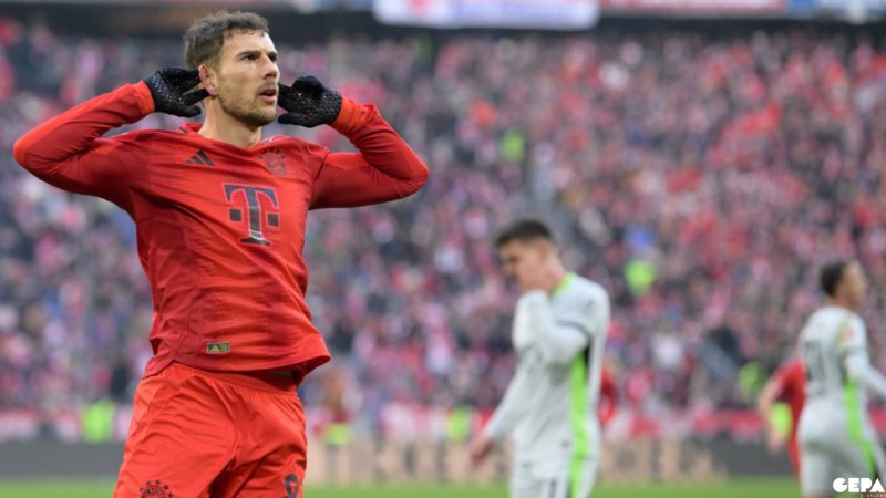 Exklusives FC Bayern München Trikot signiert von Leon Goretzka