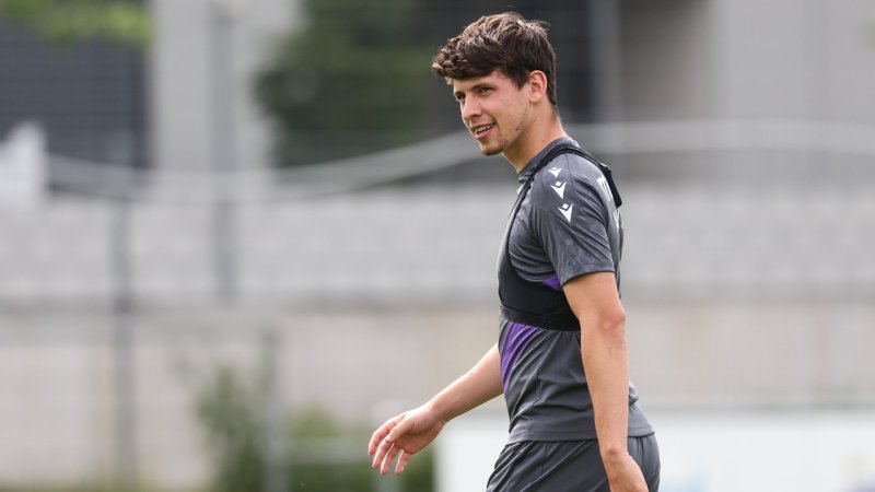 Als Kapitän: Dominik Fitz trifft erstmals in den USA