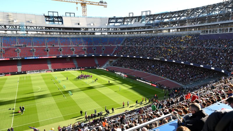 Eintracht Frankfurt ist Barcas erster CL-Gegner im neuen Camp Nou